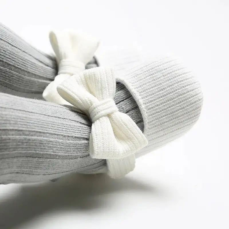 Newborn Soft Shoes - White - Infants planet